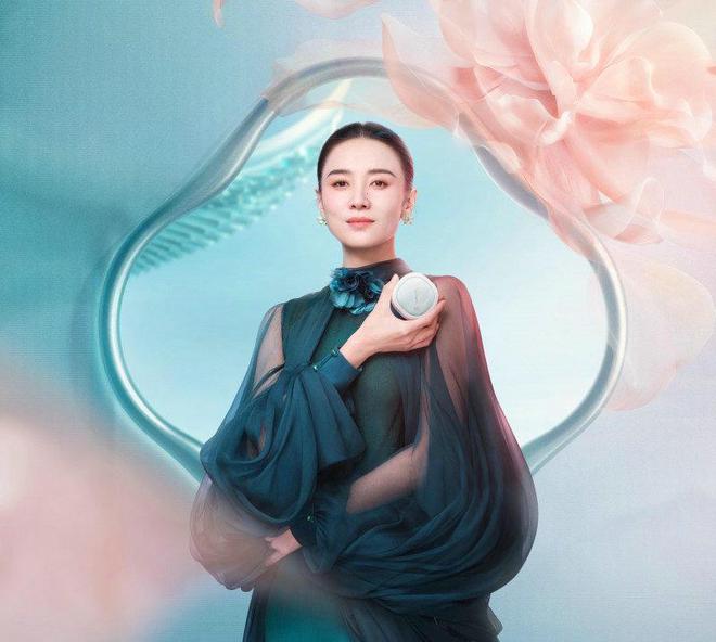 再添新品 宋佳实力演绎东方气色美千亿球友会app花西子防晒彩妆